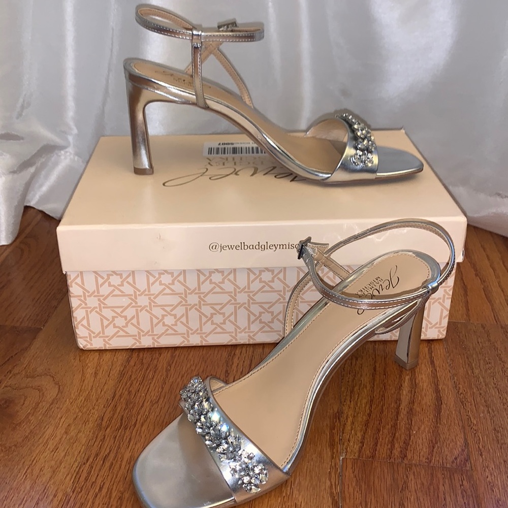 JEWEL BADGLEY MISCHKA Patsy Embellished Sandal